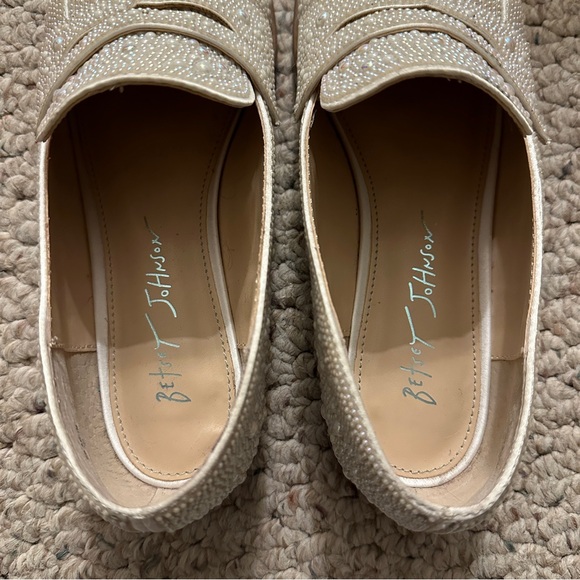 Betsey Johnson 7 pearl sequin Aron penny loafers - Picture 8 of 11